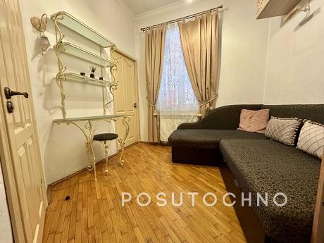 Romantic courtyard apartments, Lviv - apartment by the day