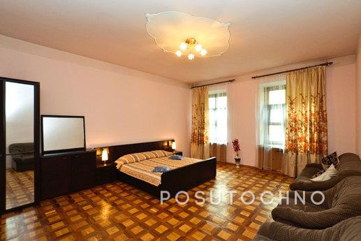 Apartment for a big company., Saint Petersburg - apartment by the day