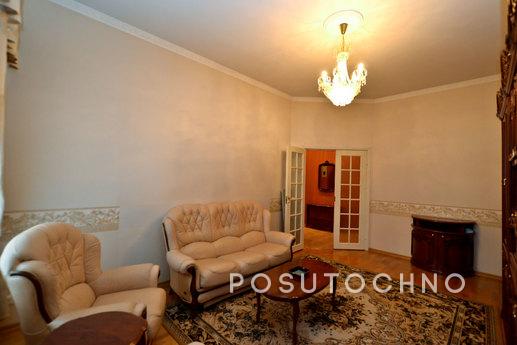 The apartment is in a contemporary style, Saint Petersburg - apartment by the day