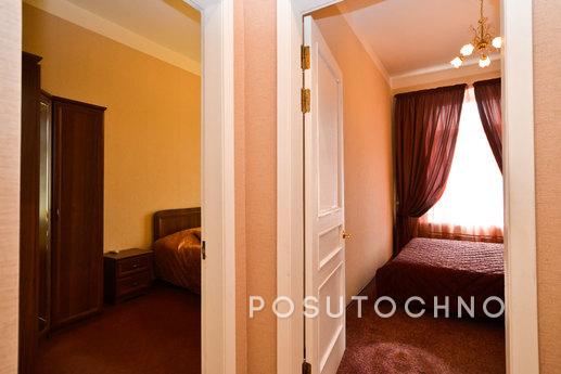 The apartment is on the main street of t, Saint Petersburg - apartment by the day