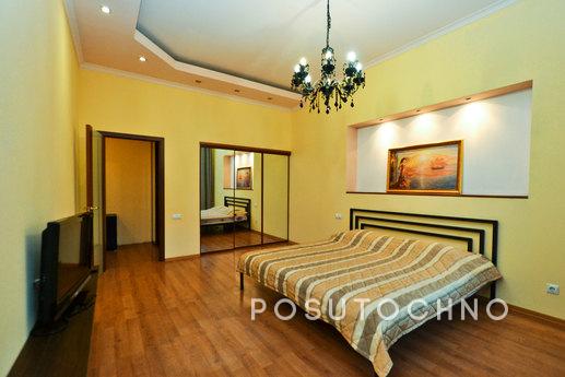 Comfortable apartment in the heart, Saint Petersburg - apartment by the day