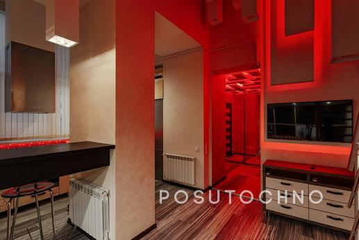 Center, Gogol, Zhvanetsky Lane, 2-level, Odessa - apartment by the day