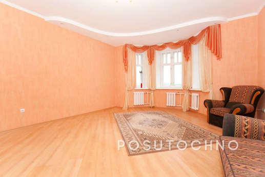 2-хк. квартира, центр, парковка, Казань - квартира посуточно