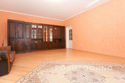 2-хк. квартира, центр, парковка, Казань - квартира посуточно