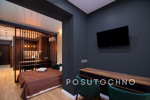 Quiet apartment in charge of Bartolomeo ta, Dnipro (Dnipropetrovsk) - apartment by the day
