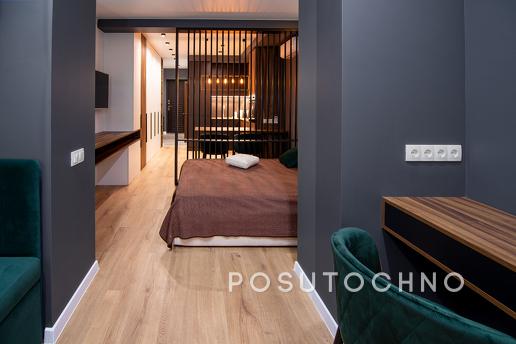 Quiet apartment in charge of Bartolomeo ta, Dnipro (Dnipropetrovsk) - apartment by the day