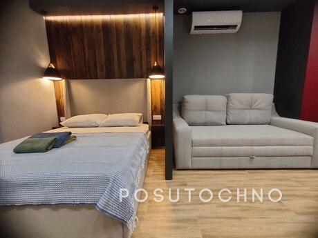 An apartment where you want to turn around, Dnipro (Dnipropetrovsk) - apartment by the day