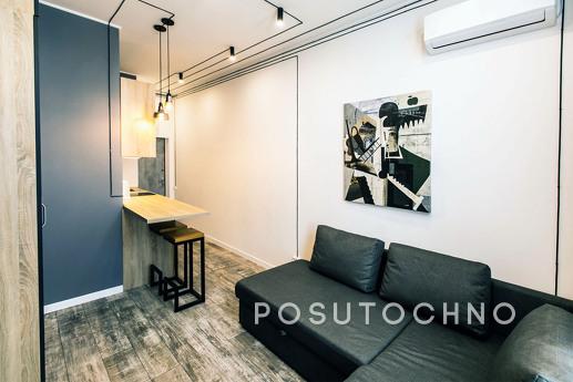 Charming evening for the hour of travel, Dnipro (Dnipropetrovsk) - apartment by the day
