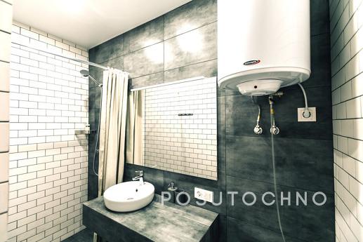Charming evening for the hour of travel, Dnipro (Dnipropetrovsk) - apartment by the day