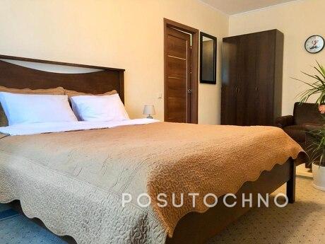 Apartment in the center, documents visible, Rivne - apartment by the day