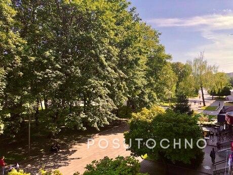 Apartment in the center, documents visible, Rivne - apartment by the day