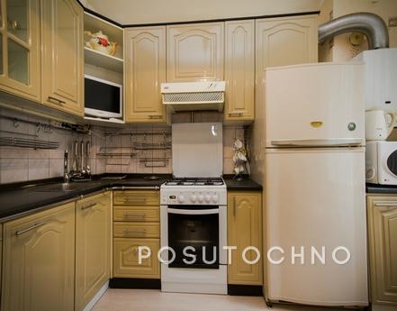 Daily 3-bedroom apartment near the metro, Москва - квартира подобово