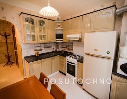 Daily 3-bedroom apartment near the metro, Москва - квартира подобово