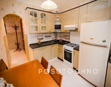 Daily 3-bedroom apartment near the metro, Москва - квартира подобово