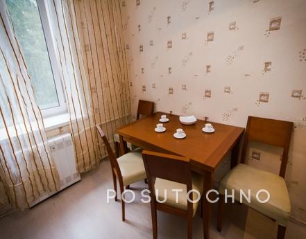 Daily 3-bedroom apartment near the metro, Москва - квартира подобово