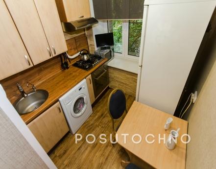 2 Apartment for rent Metro Exhibition, Москва - квартира подобово