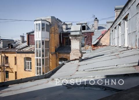 Студія з видом на дахи в самому центрі, Санкт-Петербург - квартира подобово