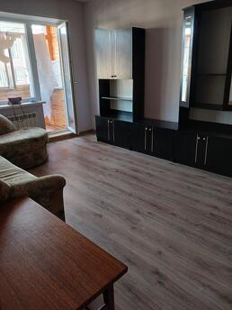 I'm renting a two-room apartment near the metro station, Kyiv - apartment by the day