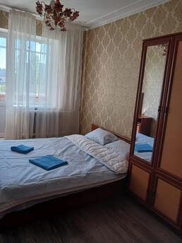 I'm renting a two-room apartment near the metro station, Kyiv - apartment by the day