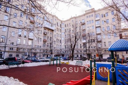 Daily Kutuzov Avenue, 18, Moscow - apartment by the day