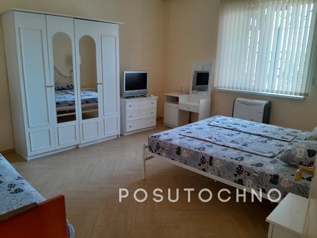 Сдам подобово дом на Кароліно Бугазі, Одесса - квартира посуточно