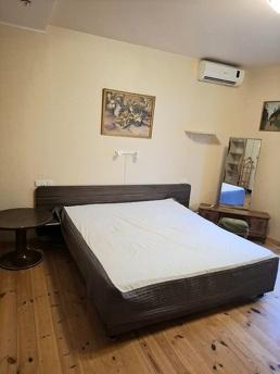 Daily rent 2 apartments 6 Fontana, Odessa - apartment by the day