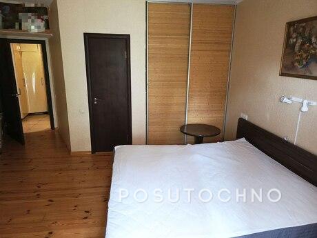 Daily rent 2 apartments 6 Fontana, Odessa - apartment by the day