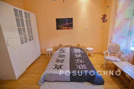 The studio has a separate bedroom, Smolensk - apartment by the day