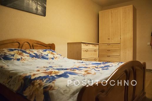 The apartment is next to the DS Jubilee, Smolensk - apartment by the day