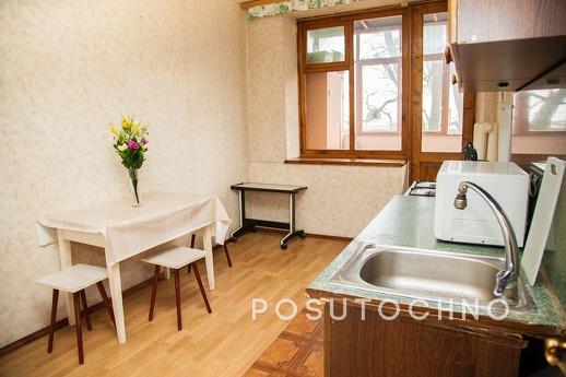 2-room standard near the shopping center Aurora, Zaporizhzhia - apartment by the day