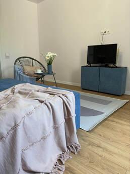 Lux 2 rooms near the stadium Slavutich-Arena, Zaporizhzhia - apartment by the day