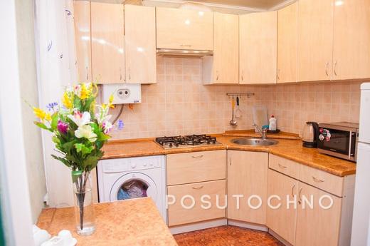 2-room semi-suite on Stalevarov St. 21, Zaporizhzhia - apartment by the day