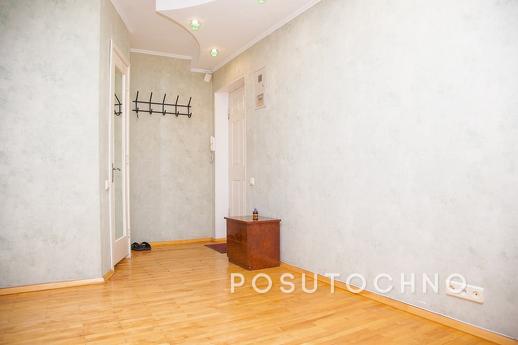 2-room semi-suite on Stalevarov St. 21, Zaporizhzhia - apartment by the day