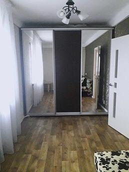2-комнатный Полулюкс по ул.Победы 103, Запорожье - квартира посуточно