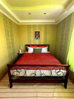 2 room Junior Suite on the street. Matrosova 25a, Zaporizhzhia - apartment by the day