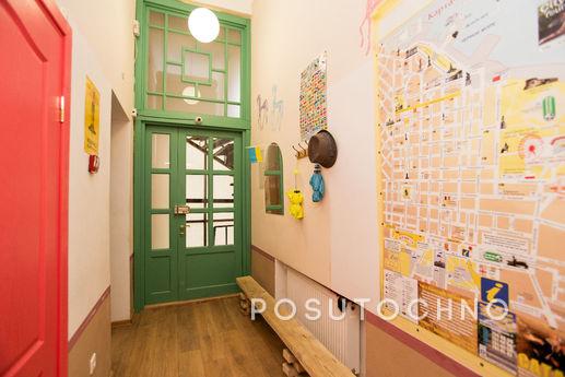 European hostel in the heart of the city, Odessa - apartment by the day