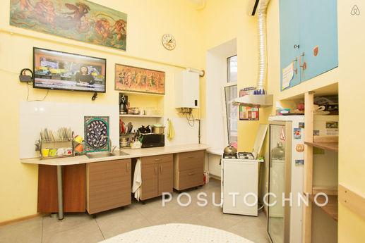 European hostel in the heart of the city, Odessa - apartment by the day