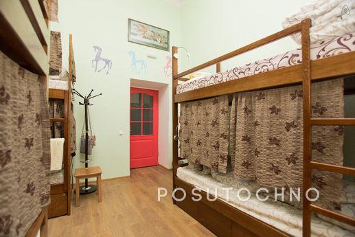 European hostel in the heart of the city, Odessa - apartment by the day