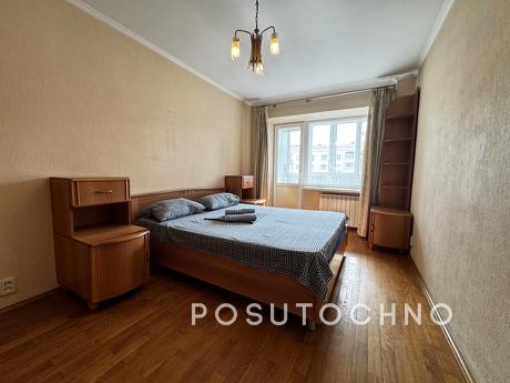 Оренда 2к квартири біля метро Печерьска, Киев - квартира посуточно