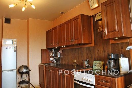 2-к квартира, 87 м², Коломяжский, Санкт-Петербург - квартира посуточно