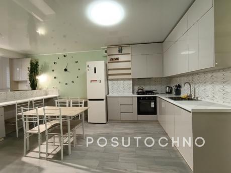 I'll rent out my apartment by the sea for a day., Yuzhny - apartment by the day