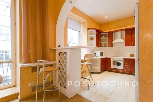 Apartments near the Hermitage, Saint Petersburg - apartment by the day