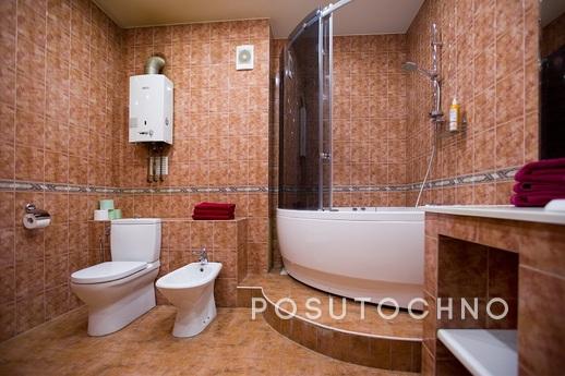 Apartments near the Hermitage, Saint Petersburg - apartment by the day