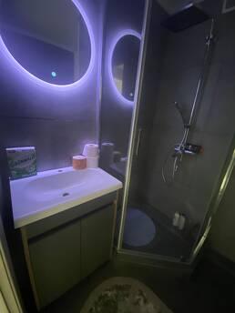 Apartment Center, Okhtyrka - apartment by the day
