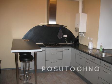 The apartment is in the heart, Odessa - apartment by the day