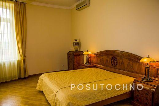 ELITE HOUSE NEAR PARK, Kislovodsk - apartment by the day