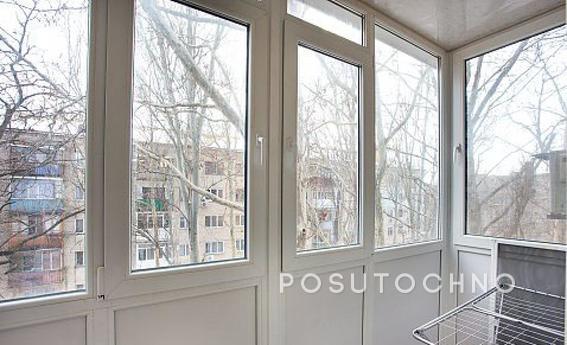 2-bedroom apartment on Lenin ave. 149, Mykolaiv - apartment by the day