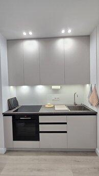 53 Pearl on Tairova, Odessa - apartment by the day