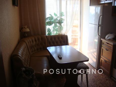 One Bedroom, Chernomorsk (Illichivsk) - apartment by the day