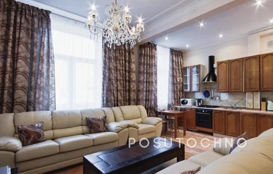 Spacious and bright 3-bedroom. apartment, Moscow - apartment by the day